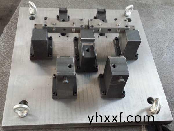 專用裌(jia)具(ju)